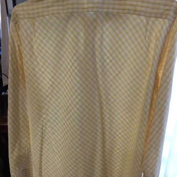 Men’s Shirt - Picture 2 of 4